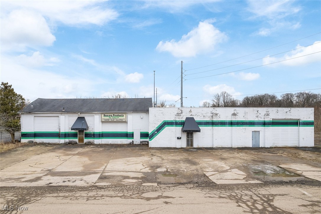 1906 36th Street NE Canton OH 44705