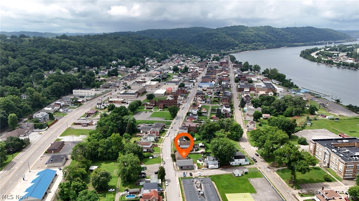 1431 Charles Street Wellsburg WV 26070
