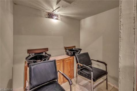 1755 Oberlin Avenue Lorain OH 44052