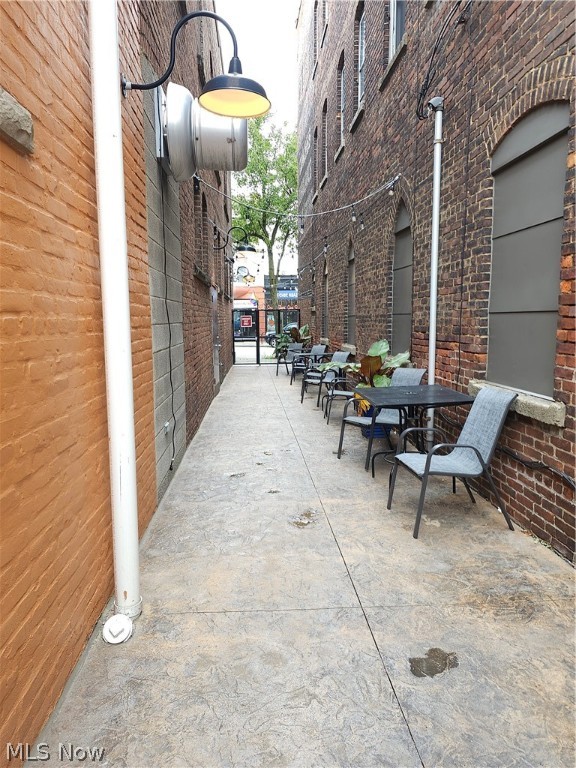 11609 Detroit Avenue Cleveland OH 44102