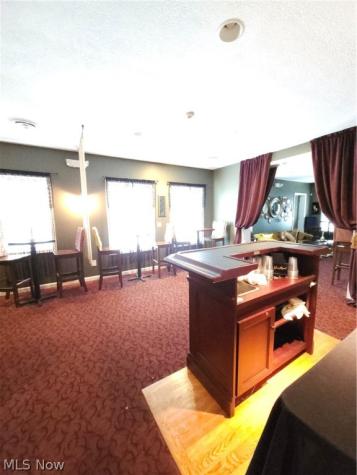 11609 Detroit Avenue Cleveland OH 44102