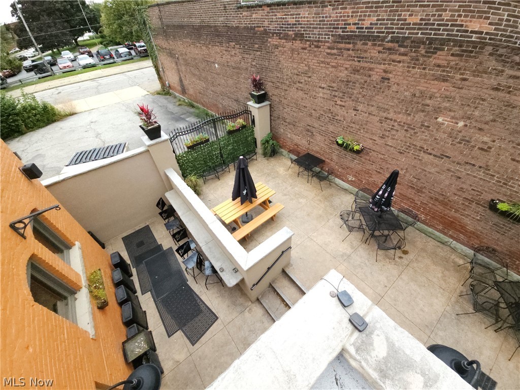 11609 Detroit Avenue Cleveland OH 44102