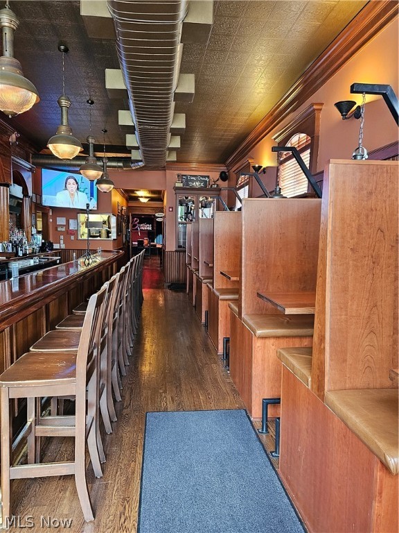 11609 Detroit Avenue Cleveland OH 44102