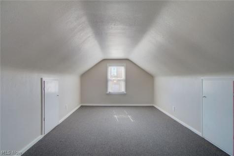 1933 Whipple Avenue NW Canton OH 44708