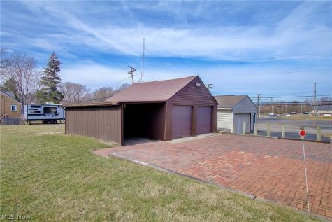1933 Whipple Avenue NW Canton OH 44708