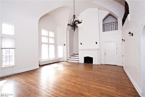 13415 South Woodland Cleveland OH 44120