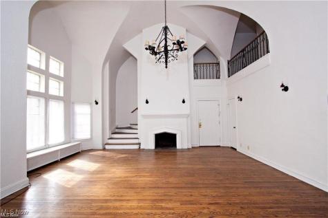 13415 South Woodland Cleveland OH 44120