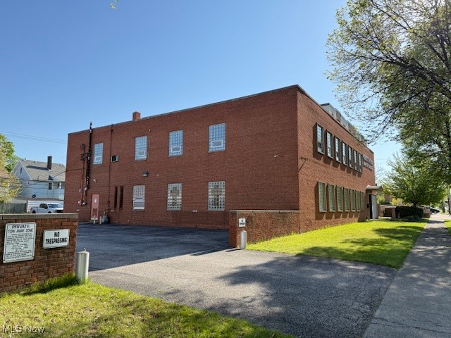 12001 Shaker Boulevard Cleveland OH 44120