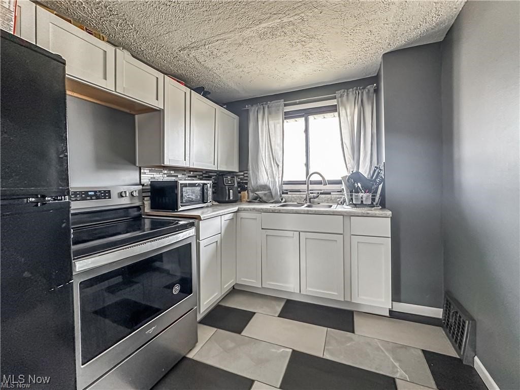 3120 Albrecht Avenue Akron OH 44312