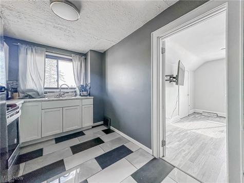 3120 Albrecht Avenue Akron OH 44312