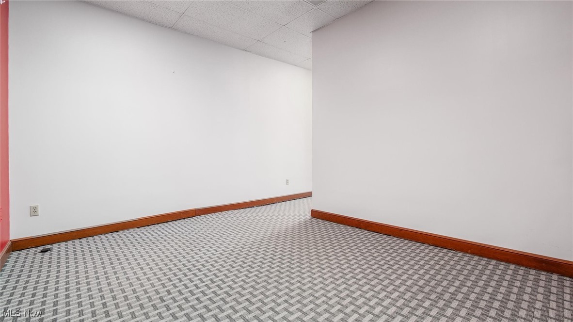 927 Wheeling Avenue Cambridge OH 43725