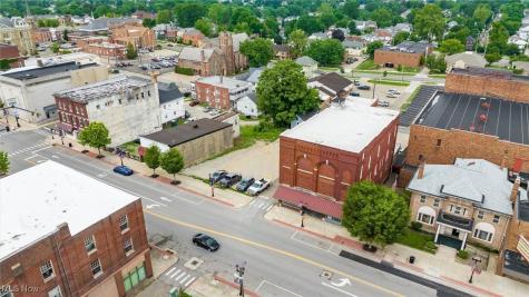 927 Wheeling Avenue Cambridge OH 43725