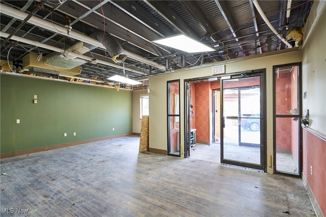 16231 Broadway Avenue Maple Heights OH 44137