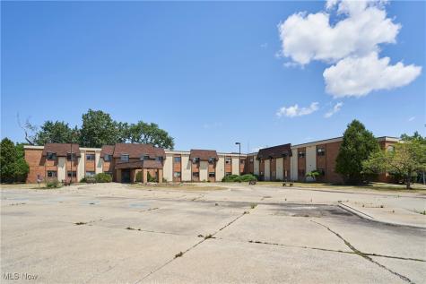 16231 Broadway Avenue Maple Heights OH 44137