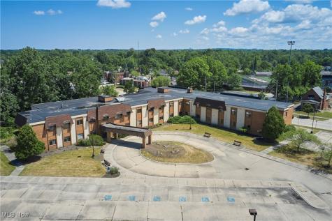 16231 Broadway Avenue Maple Heights OH 44137