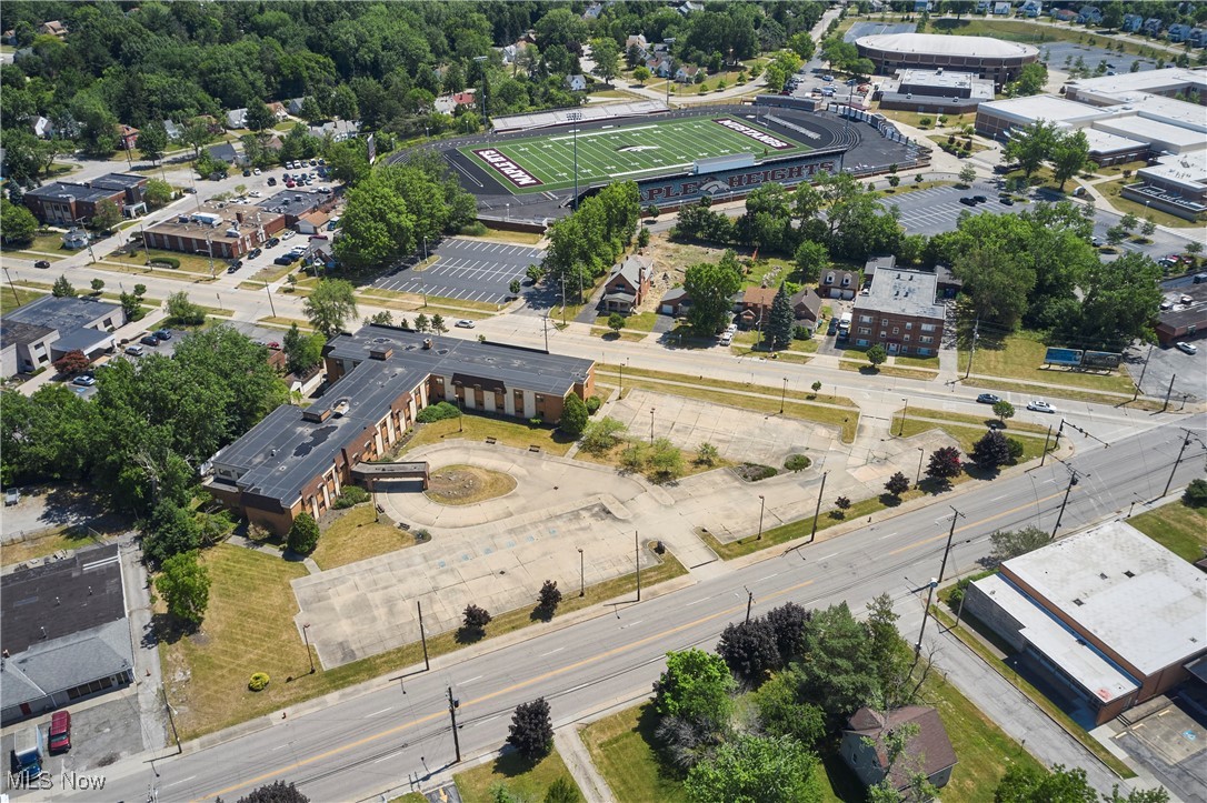 16231 Broadway Avenue Maple Heights OH 44137