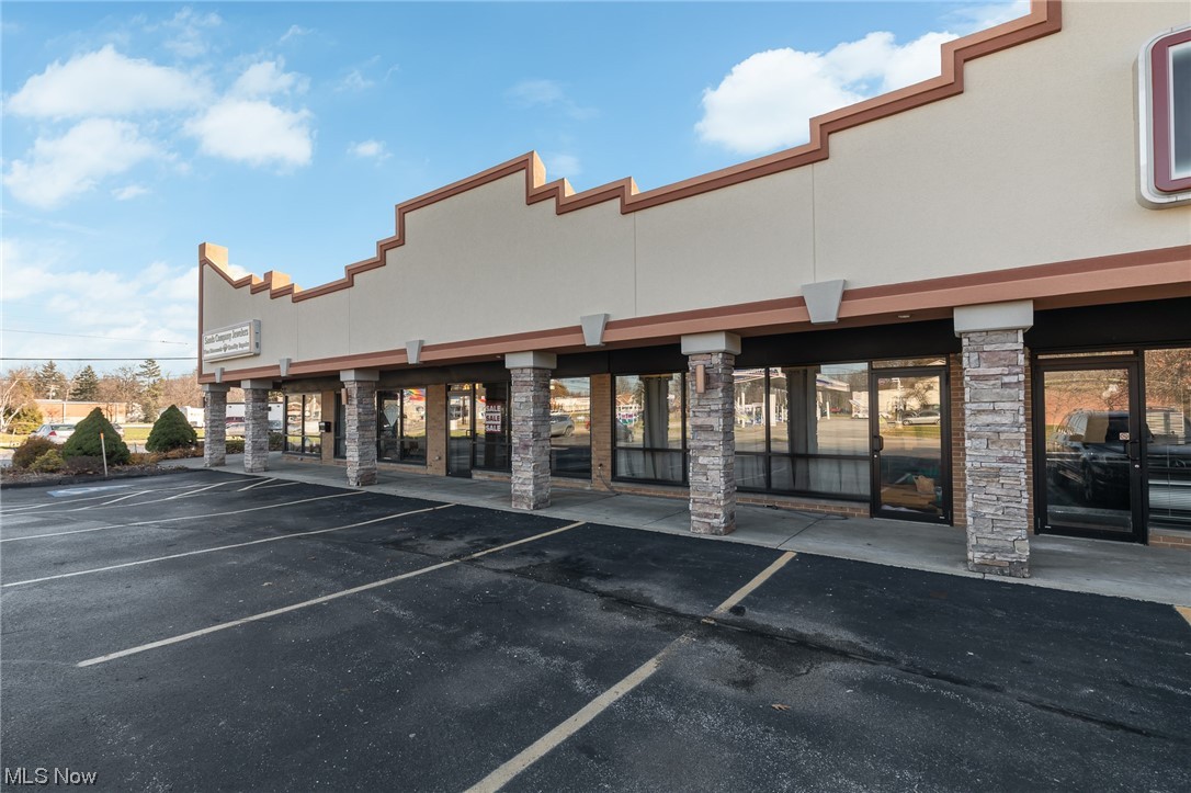 26000 Chardon Road Richmond Heights OH 44143