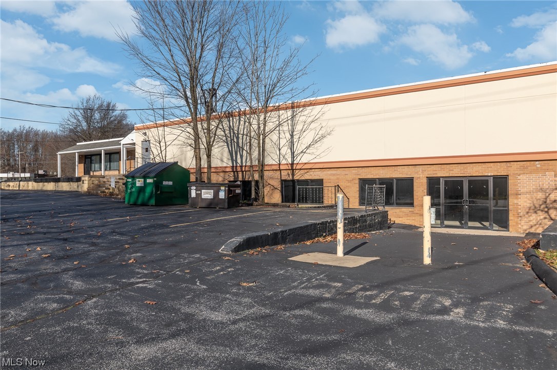 26000 Chardon Road Richmond Heights OH 44143