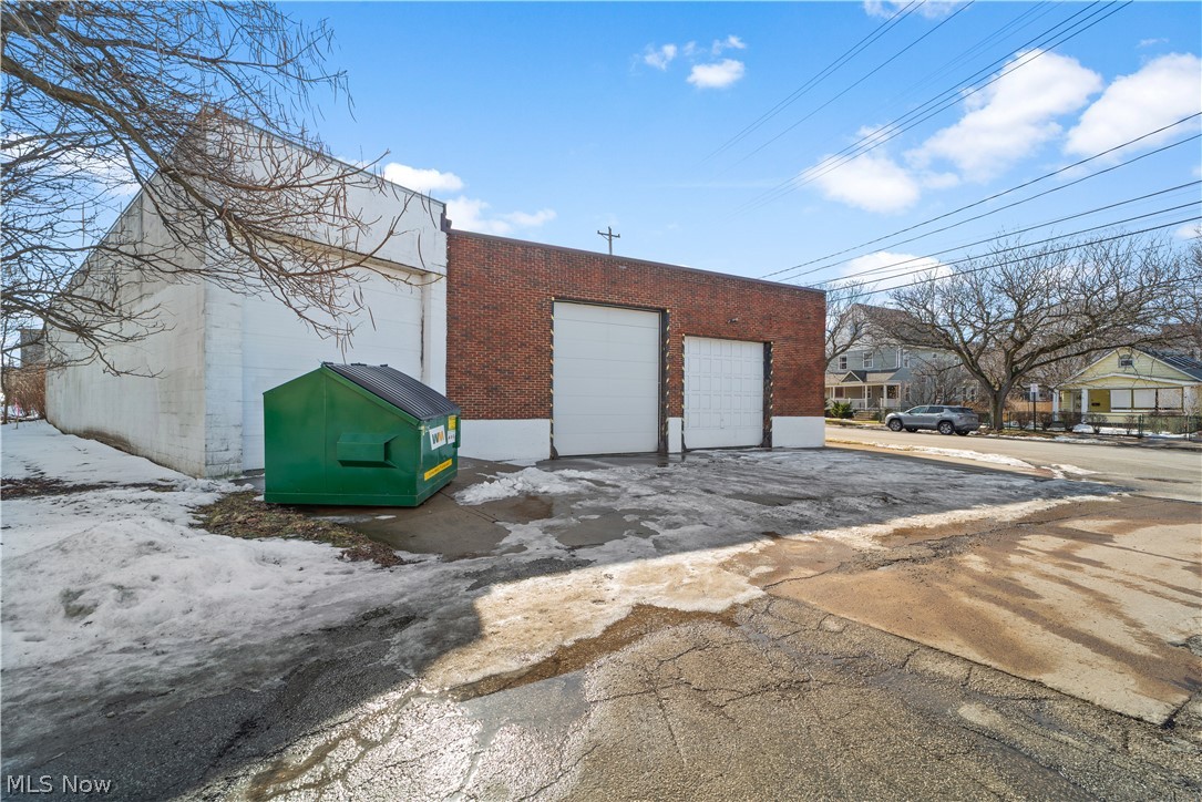 1235 W 65th Street Cleveland OH 44102