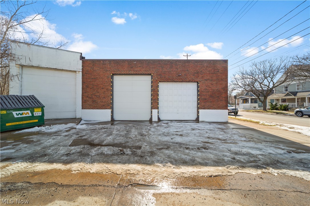 1235 W 65th Street Cleveland OH 44102