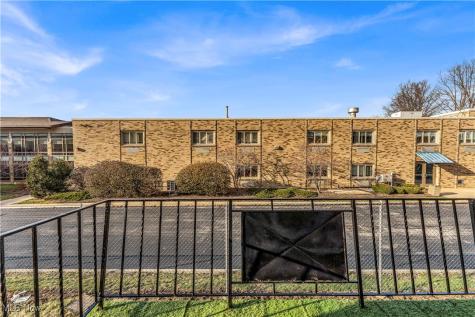 18809 Bella Drive Cleveland OH 44119