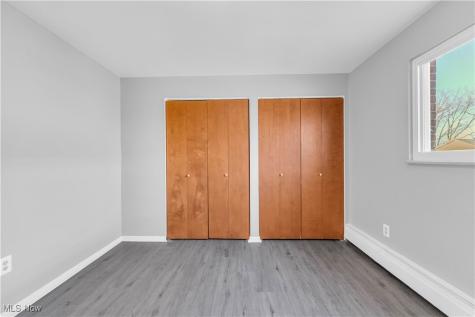 18809 Bella Drive Cleveland OH 44119