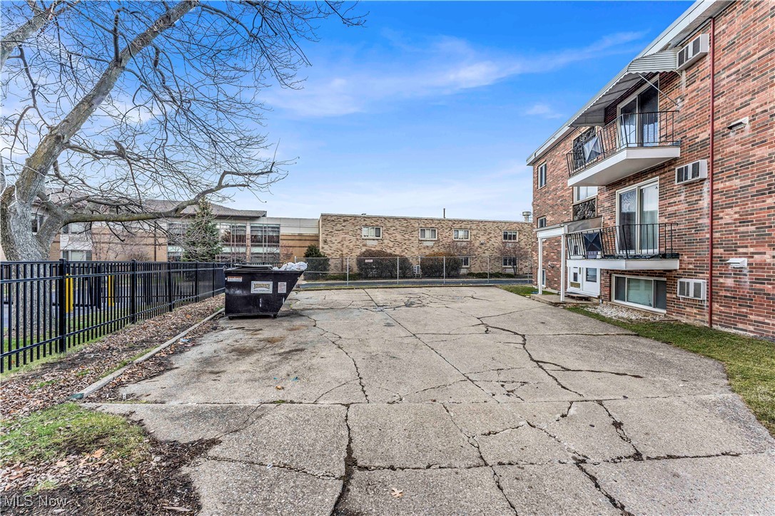 18809 Bella Drive Cleveland OH 44119