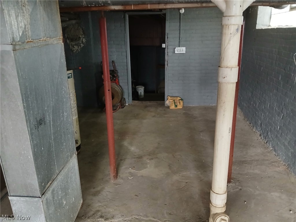 14306 Kinsman Road Cleveland OH 44120