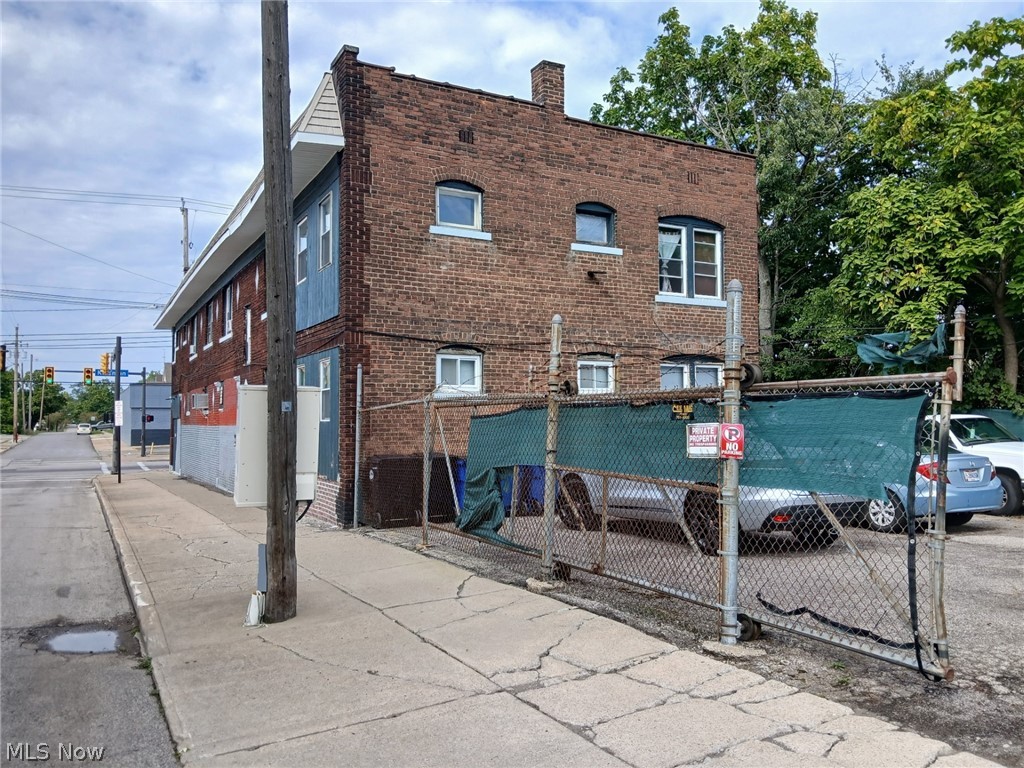 14306 Kinsman Road Cleveland OH 44120