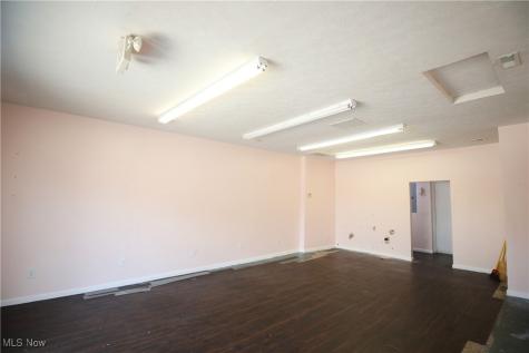 41957 N Ridge Road Elyria OH 44035