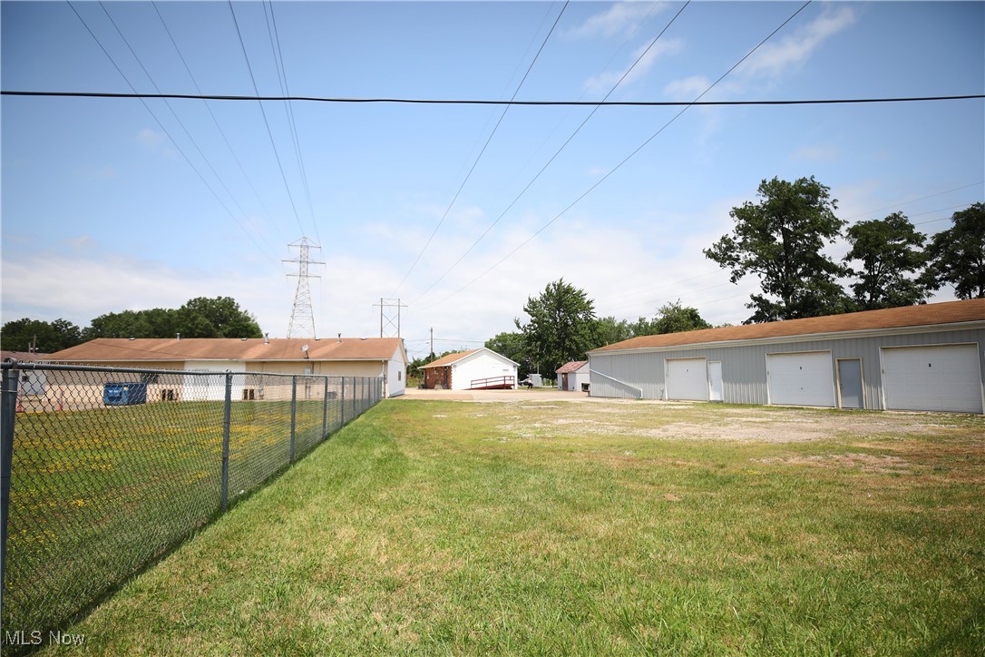 41957 N Ridge Road Elyria OH 44035