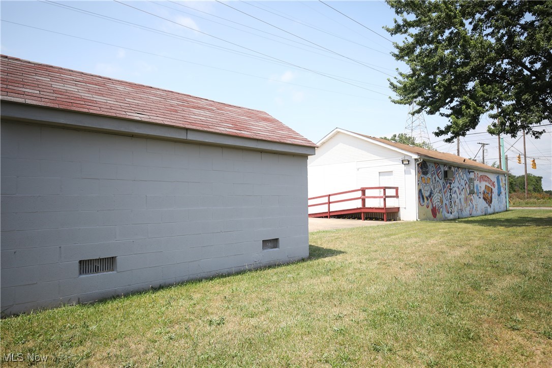 41957 N Ridge Road Elyria OH 44035