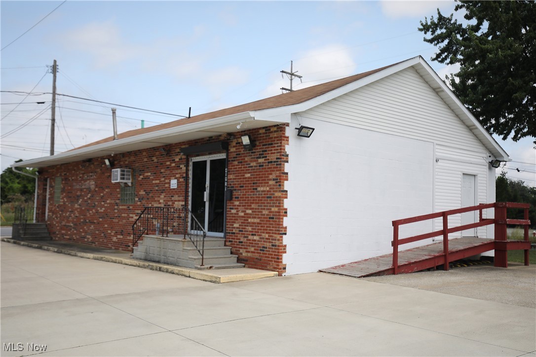 41957 N Ridge Road Elyria OH 44035