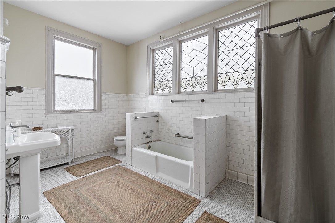 1435 Market Avenue N Canton OH 44714