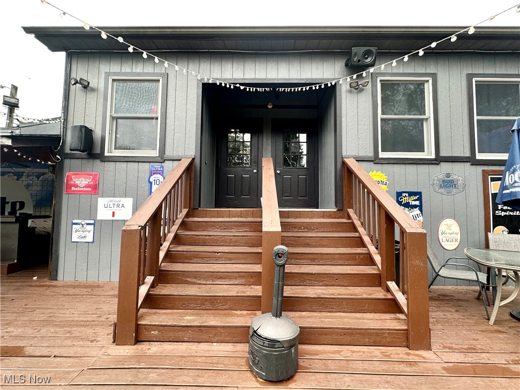 1111 Niles Cortland Road NE Howland OH 44484