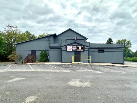 1111 Niles Cortland Road NE Howland OH 44484