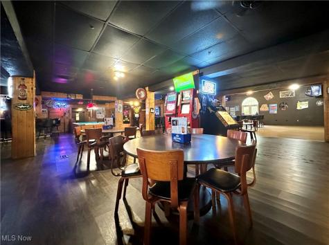 1111 Niles Cortland Road NE Howland OH 44484