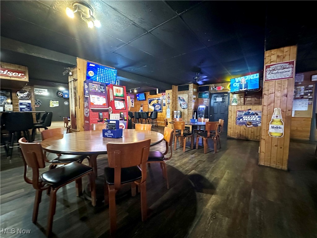 1111 Niles Cortland Road NE Howland OH 44484