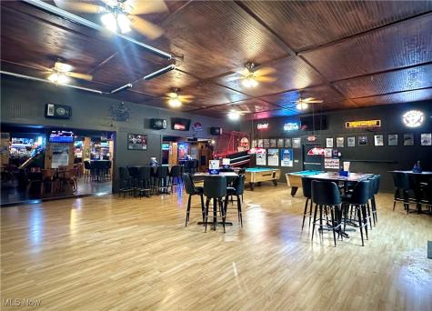 1111 Niles Cortland Road NE Howland OH 44484