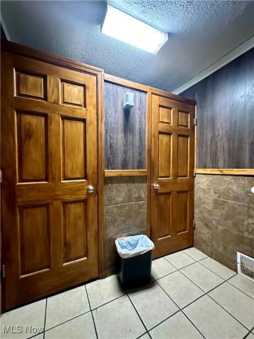 1111 Niles Cortland Road NE Howland OH 44484