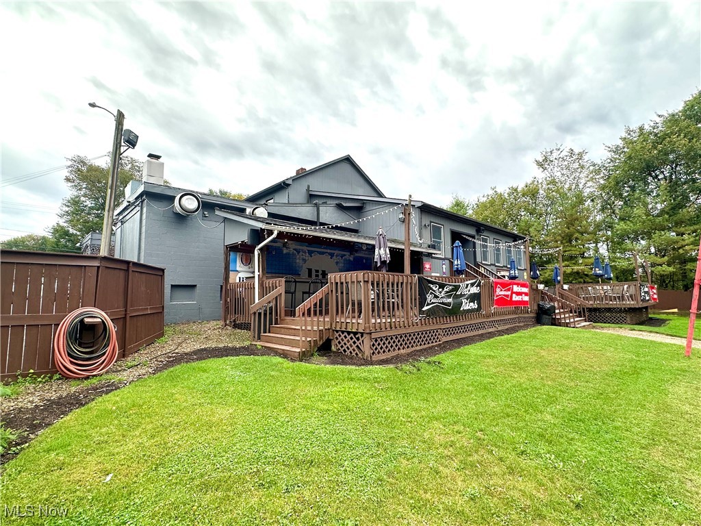 1111 Niles Cortland Road NE Howland OH 44484