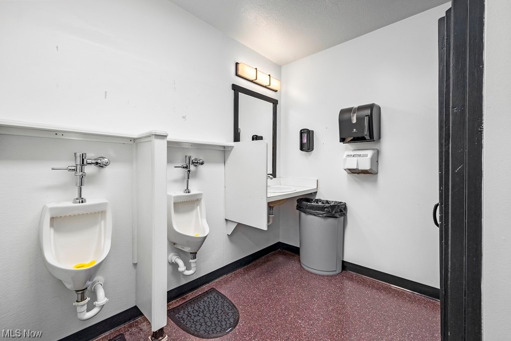 8741 W Ridge Elyria OH 44035