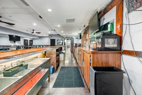 8741 W Ridge Elyria OH 44035