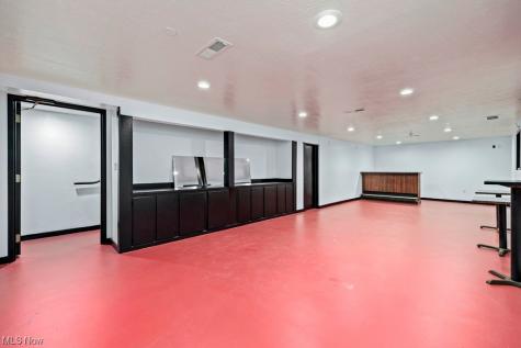 8741 W Ridge Elyria OH 44035