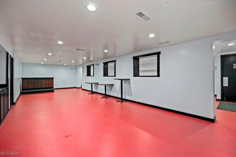 8741 W Ridge Elyria OH 44035