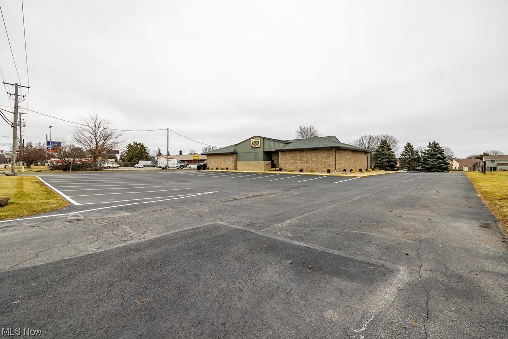 8741 W Ridge Elyria OH 44035