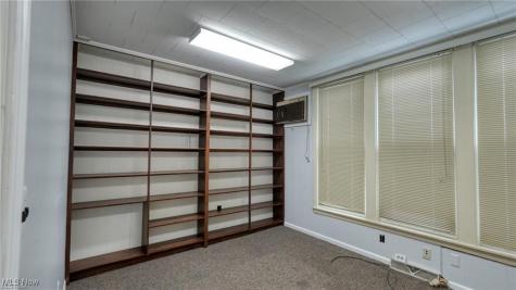 126 N 9th Street Cambridge OH 43725