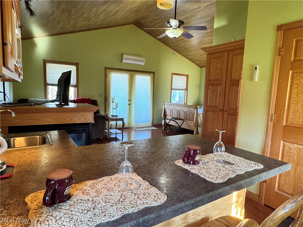 6041 Township Road 310 Millersburg OH 44654