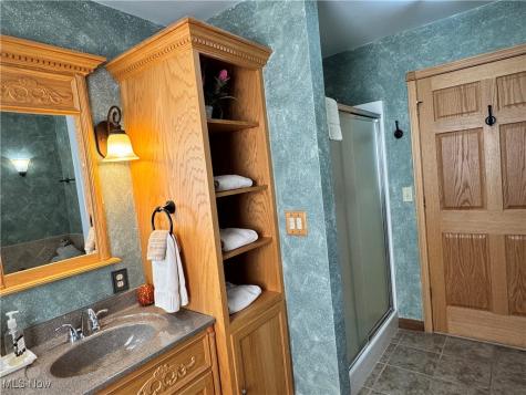 6041 Township Road 310 Millersburg OH 44654