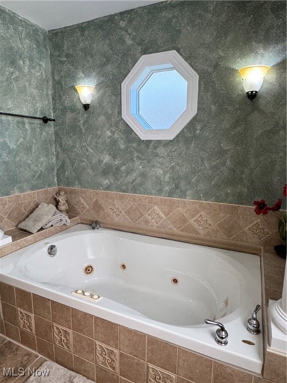 6041 Township Road 310 Millersburg OH 44654